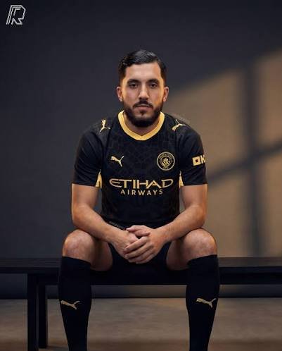 MAN CITY KIT - Image 3